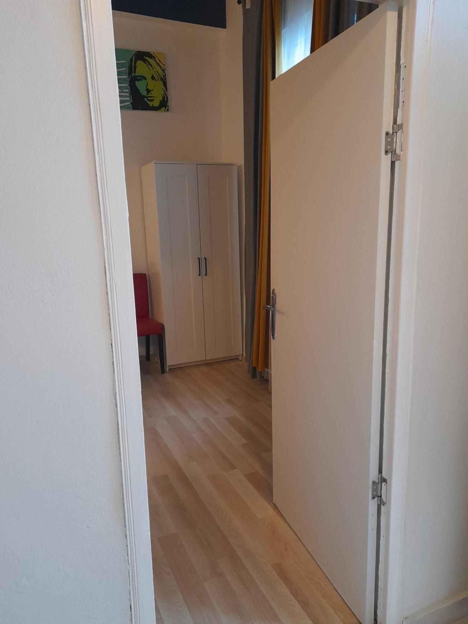 Appartement Casa Liveni à Bucarest Extérieur photo