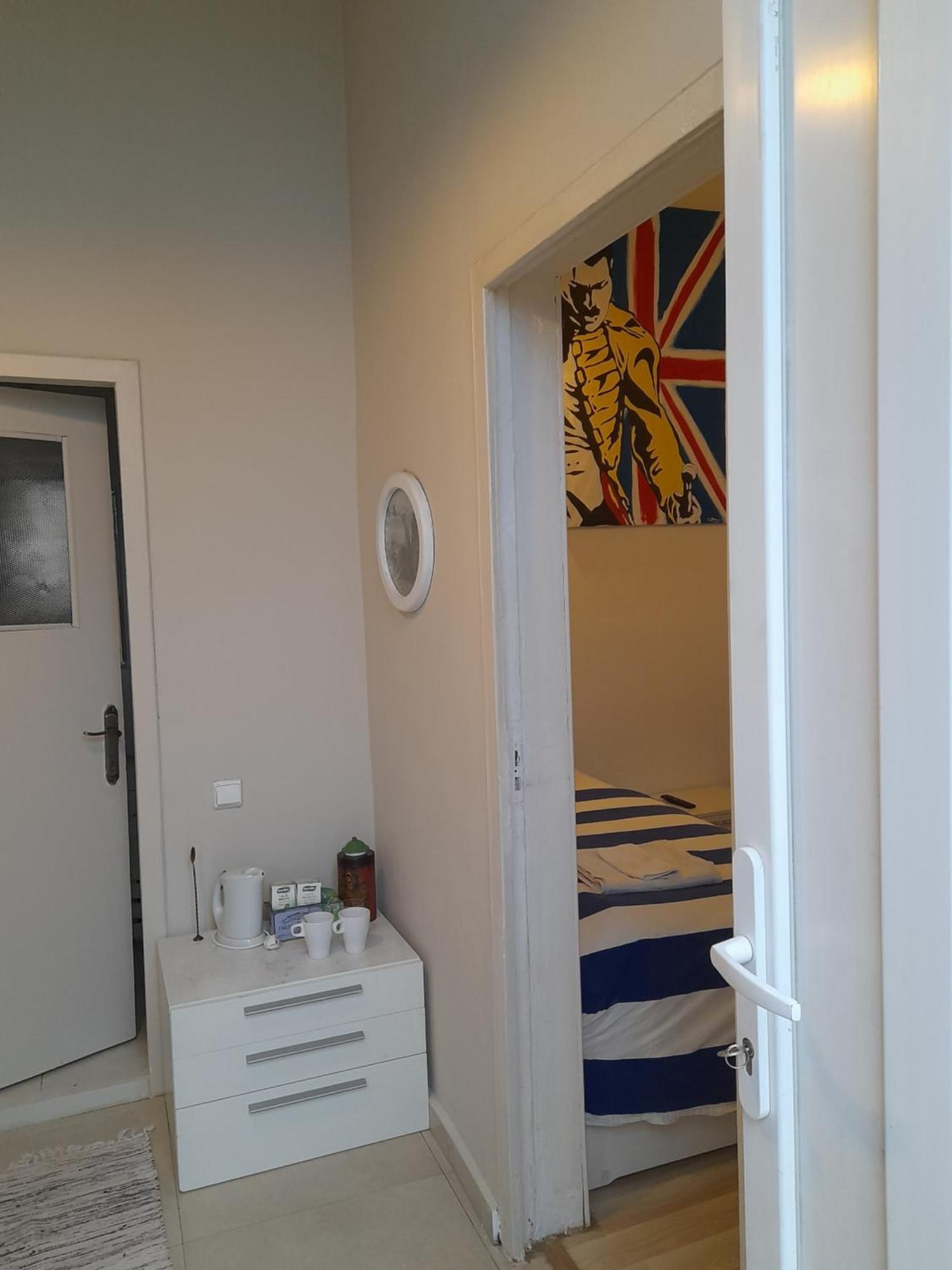 Appartement Casa Liveni à Bucarest Extérieur photo